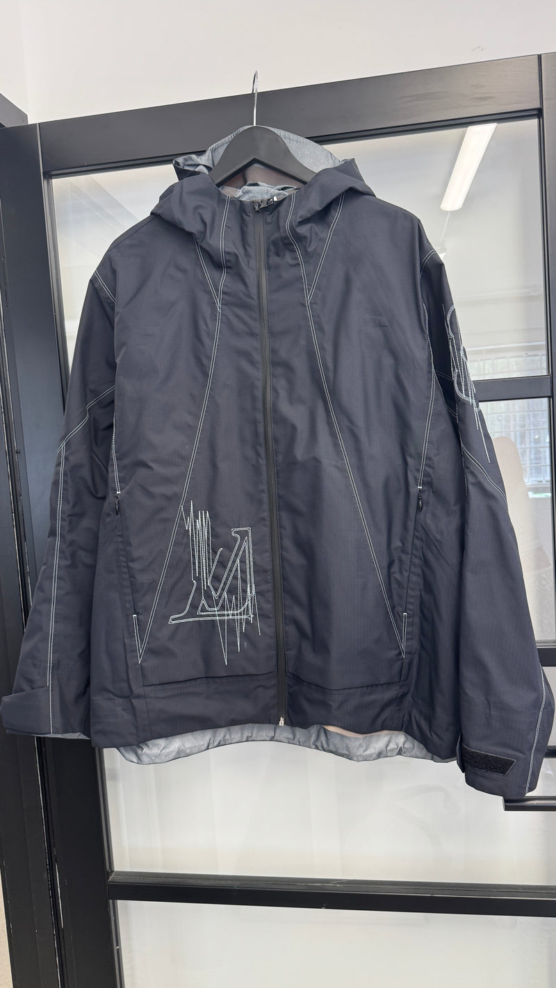 Louis Vuitton Men's LV Frequency Technical Hooded Blouson Windbreaker Navy Size XL