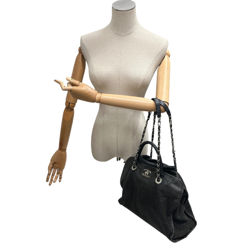 Women's Up In The Air Tote Bag Black