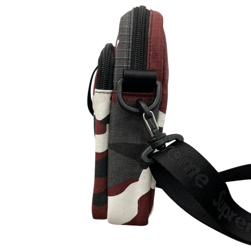 Men's Condura Camo SS26 Messenger Bag Red