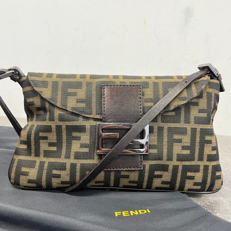 Women's Baguette Handbag Brown