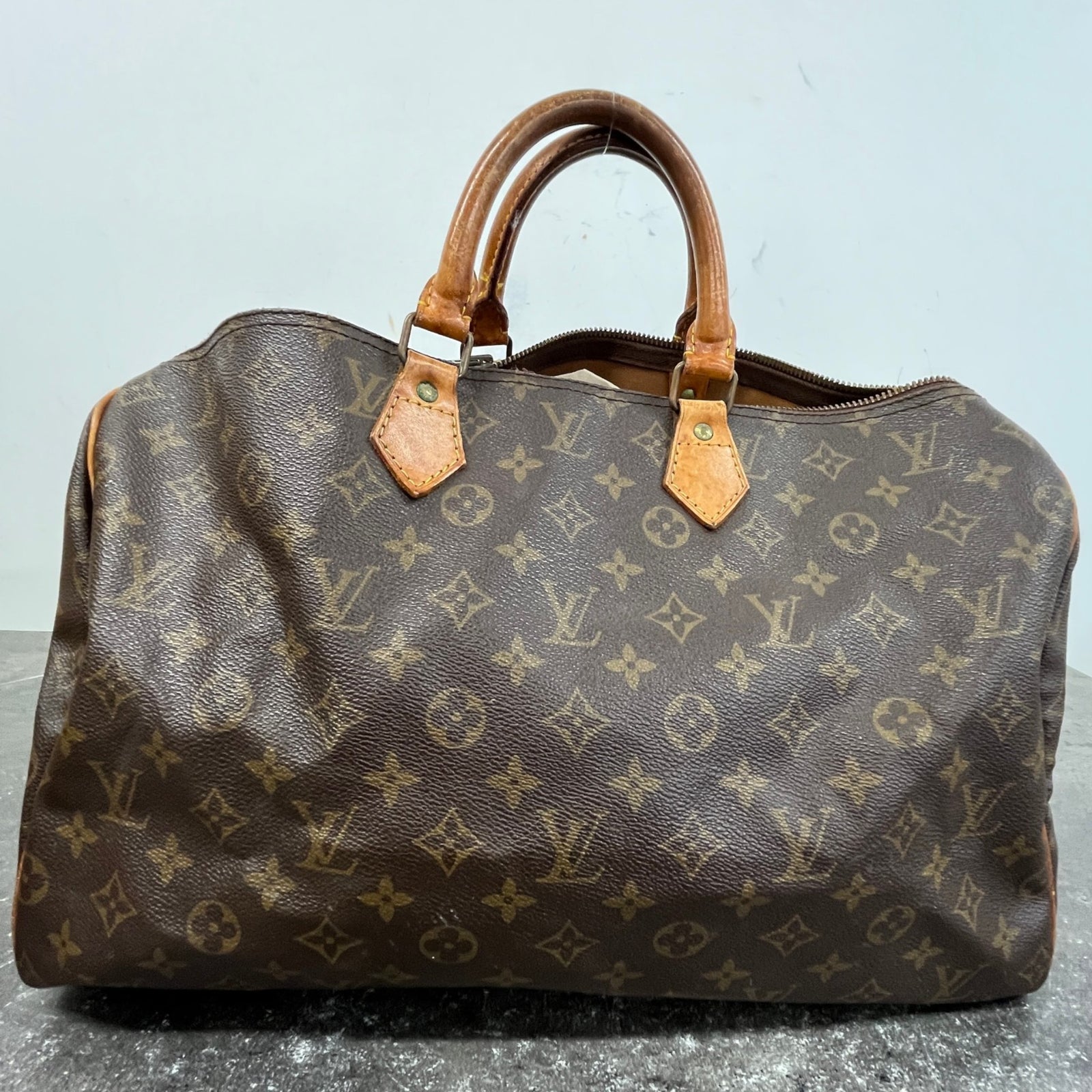 Women's Monogram Speedy 40 Bag Brown - Photo 12