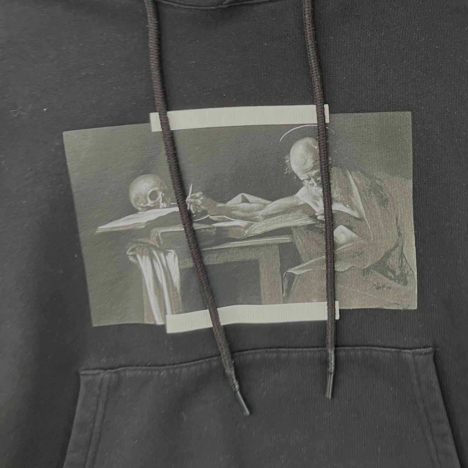 Men's Caravaggio Print Hoodie Black Size M - Photo 5