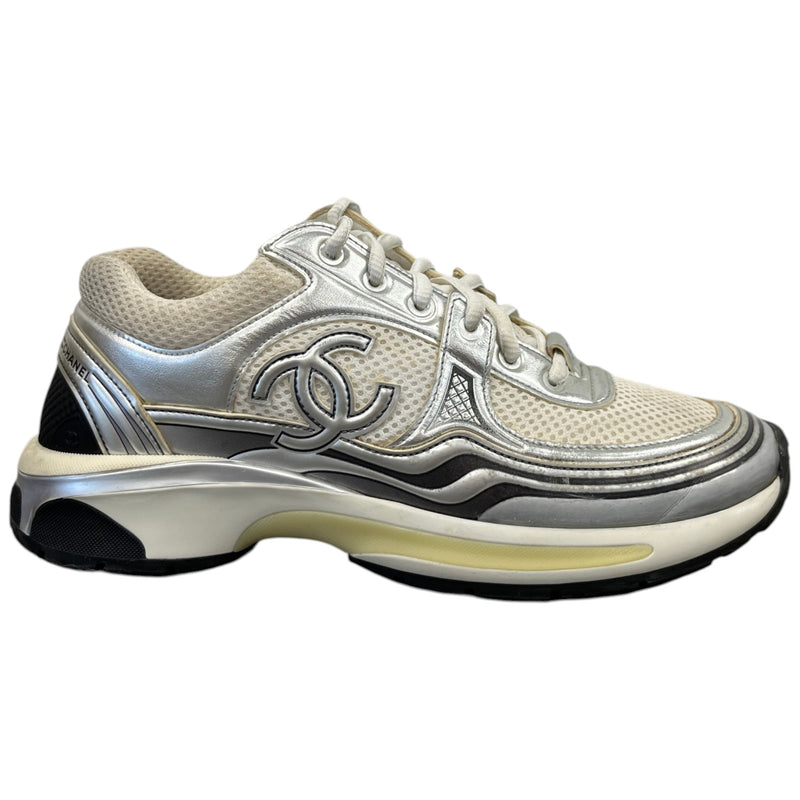 Women's CC Runner Low Trainers Silver Size UK 6.5 / EU 39.5