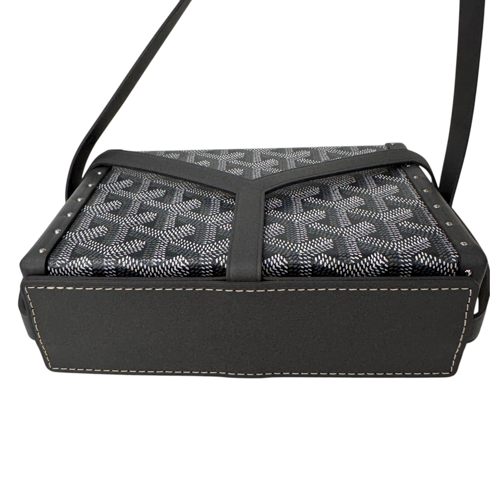 Men's Goyardine Printed Trunk Bag Grey - Photo 5