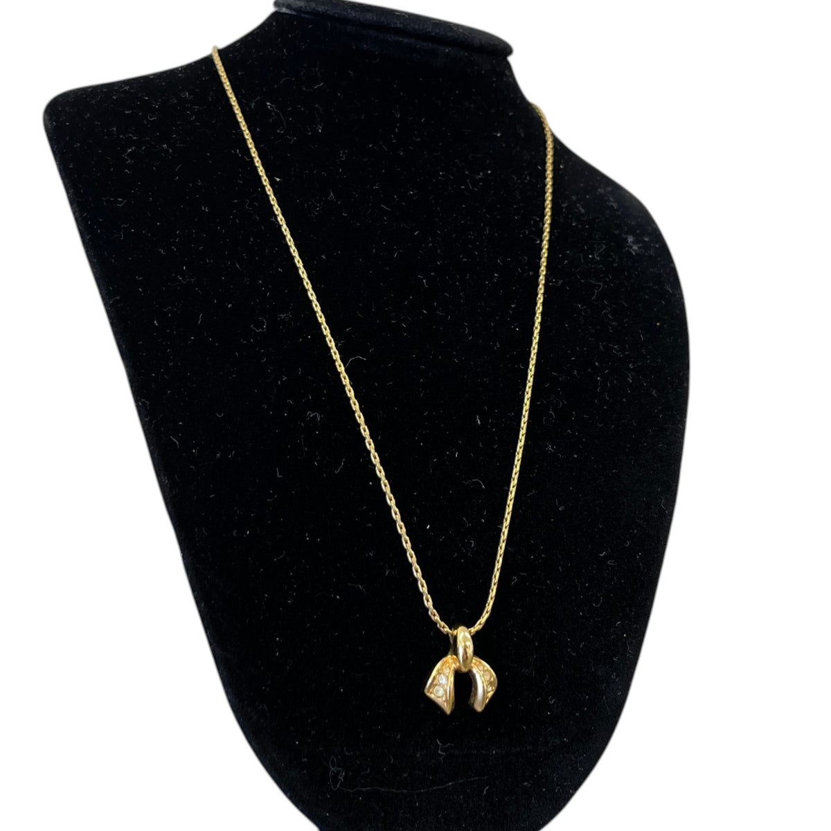 Women's Bow Pendant Necklace Gold - Photo 4