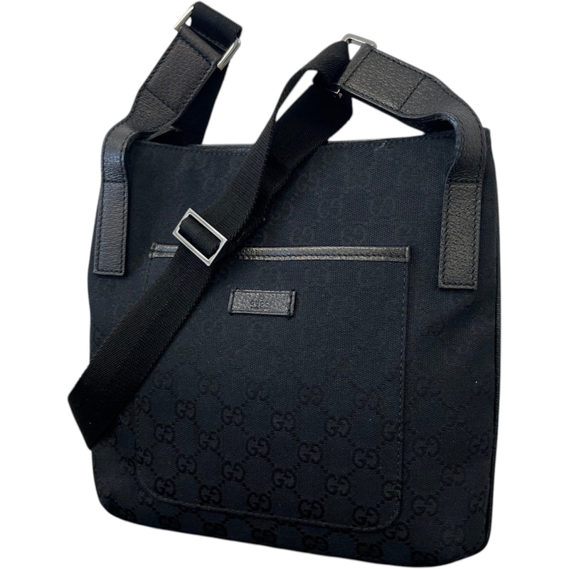 Men's Gg Supreme Messenger Bag Black