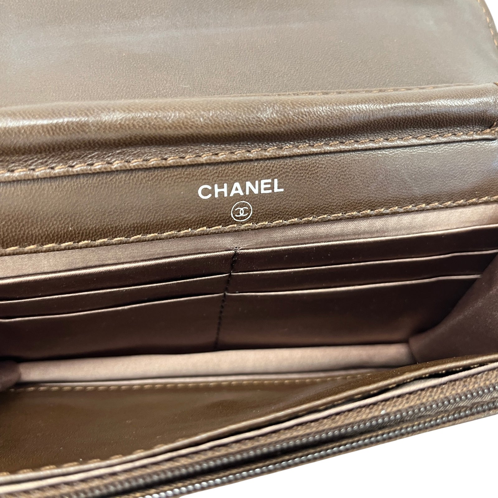 Women's New Travel Line Wallet On Chain Bag Brown - Photo 11