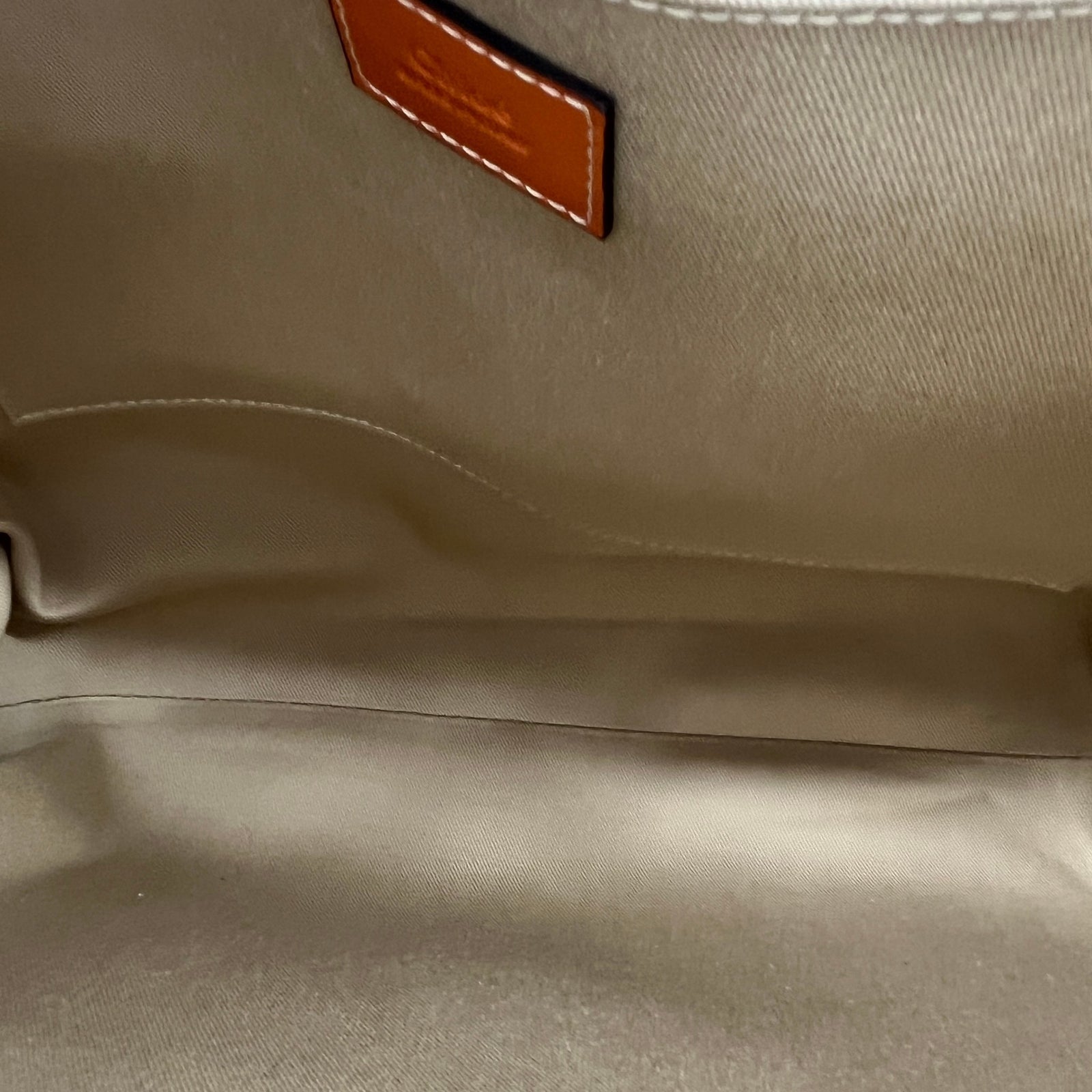 Women's Woody Tote Medium Bag Beige - Photo 11
