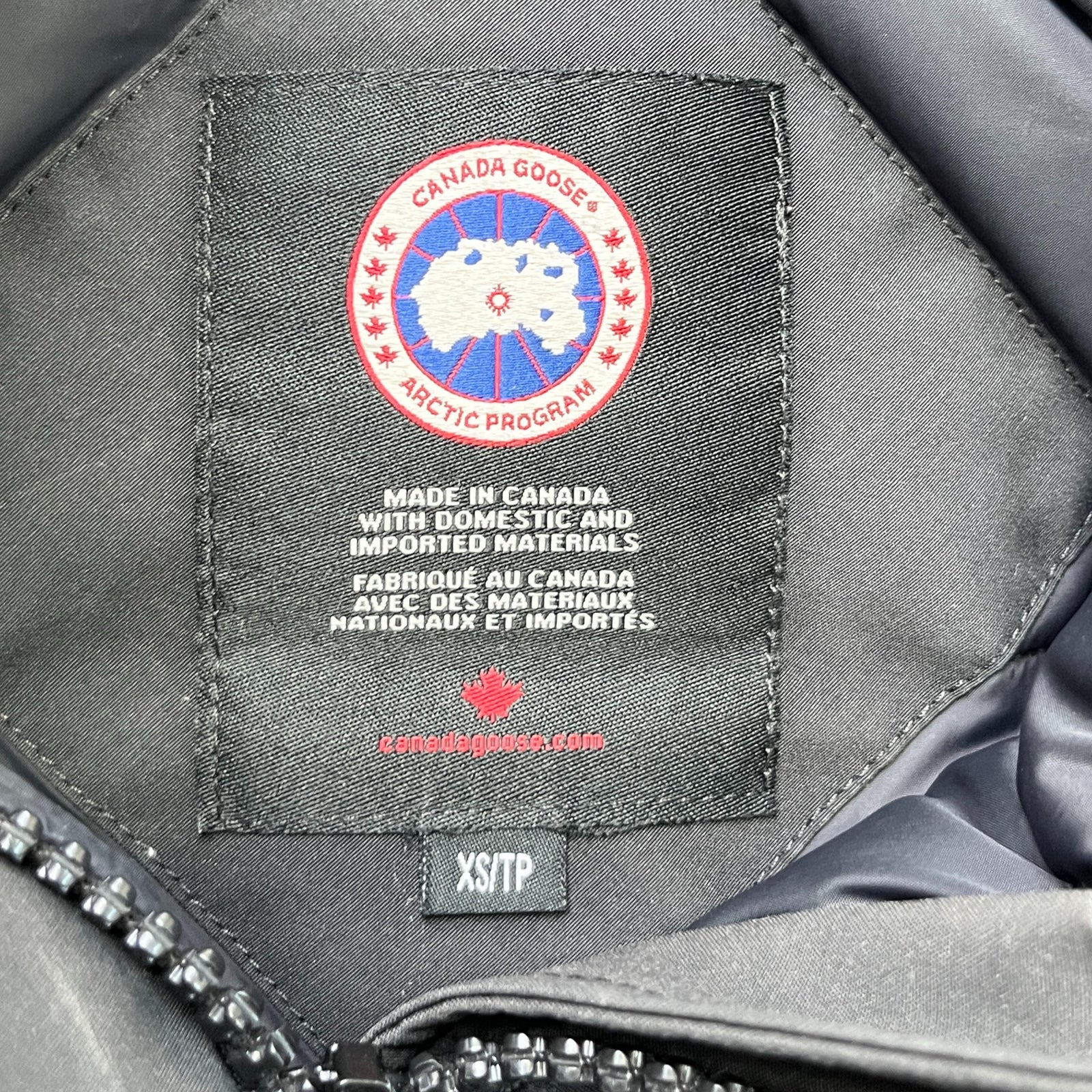 Women's Chilliwack Bomber Down Jacket Black Size XS - Photo 8