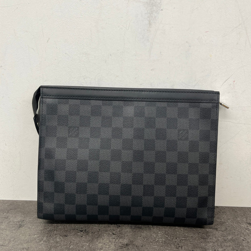 Men's Damier Graphite Pochette Voyage Mm Clutch Black