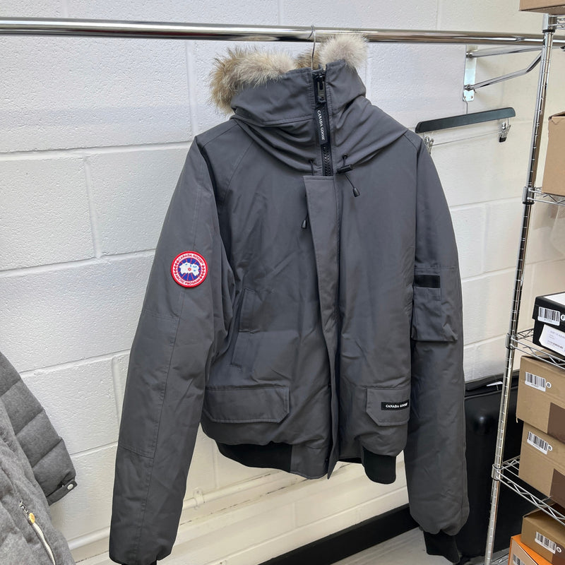 Men's Chilliwack Bomber Down Jacket Grey Size XXL