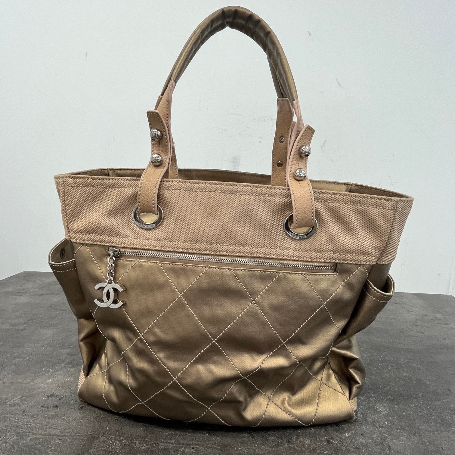Women's Paris-Biarritz Tote Bag Gold - Photo 11