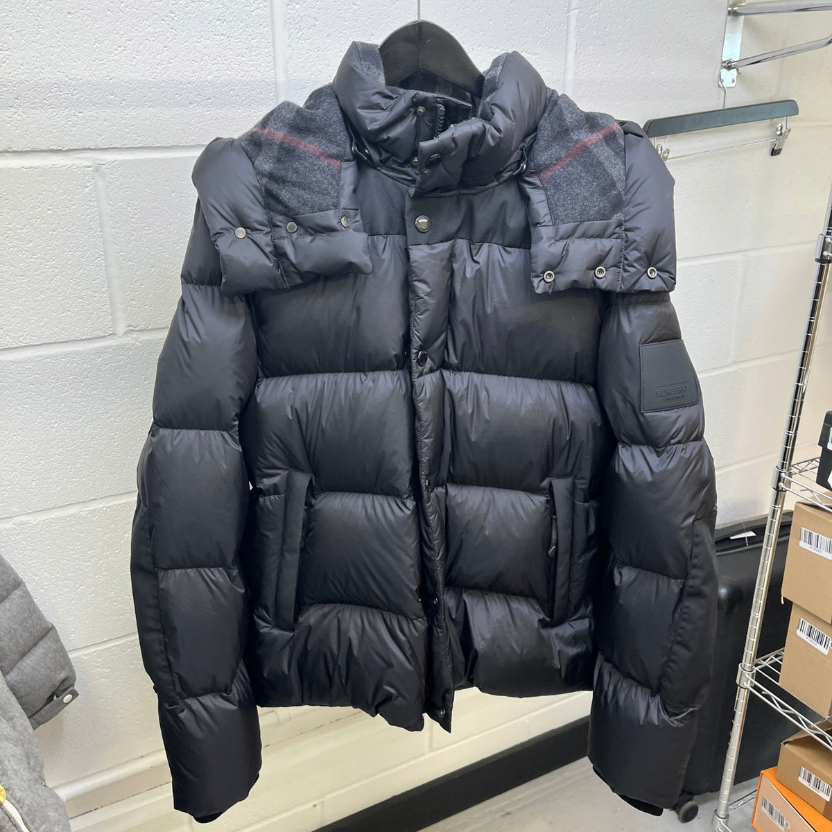 Men's Detachable Sleeve Down Jacket Black Size L - Photo 7