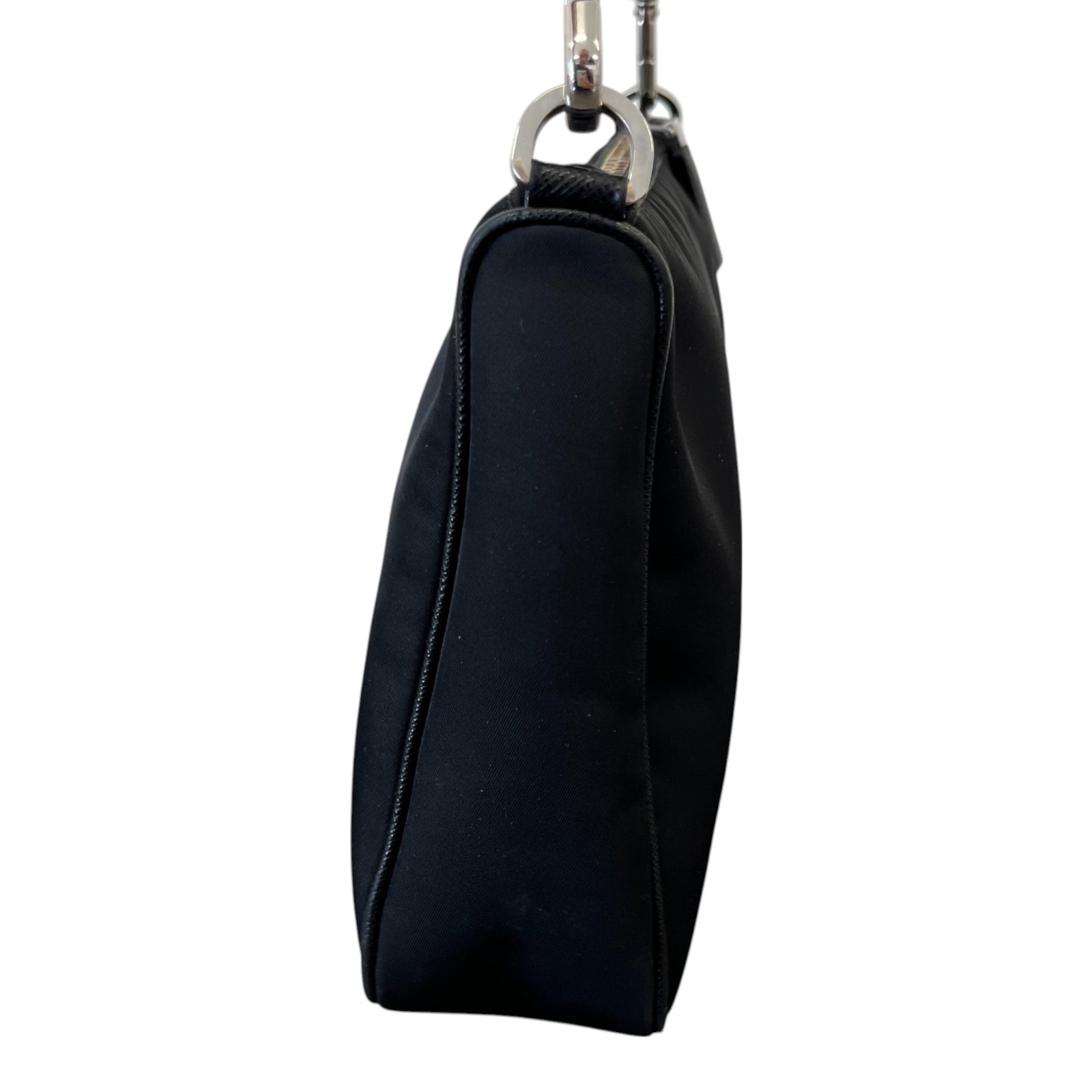 Men's Plaque Logo Re-Nylon Saffiano Messenger Bag Black - Photo 6