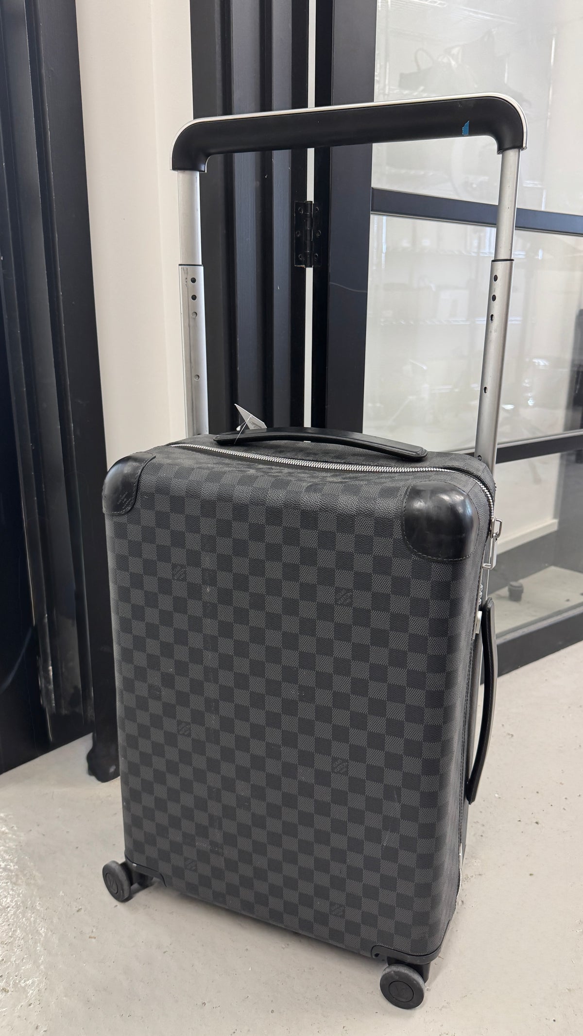 Men's Damier Graphite Horizon 55 Suitcase Black - Photo 24