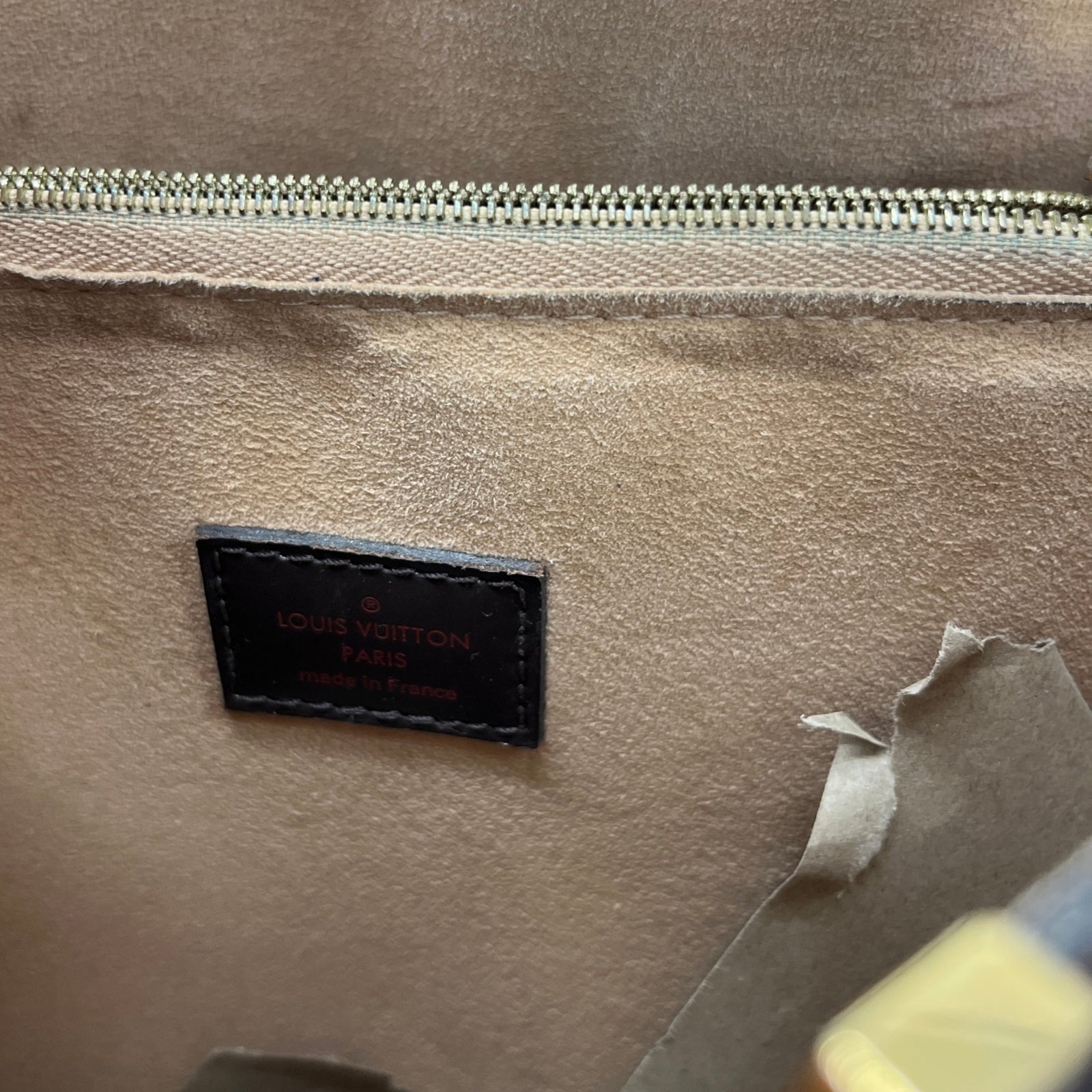 Women's Damier Ebene Kensington Bag Brown - Photo 11