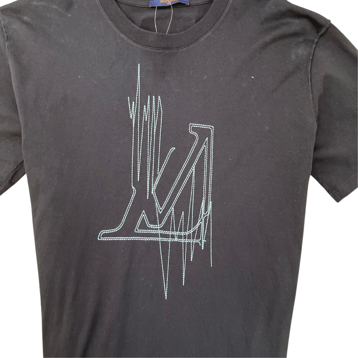 Men's LV Frequency Logo T-Shirt Black Size 4XL - Photo 5