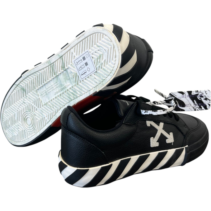 Men's Vulcanised Low Trainers Black Size EU 40 / UK 6