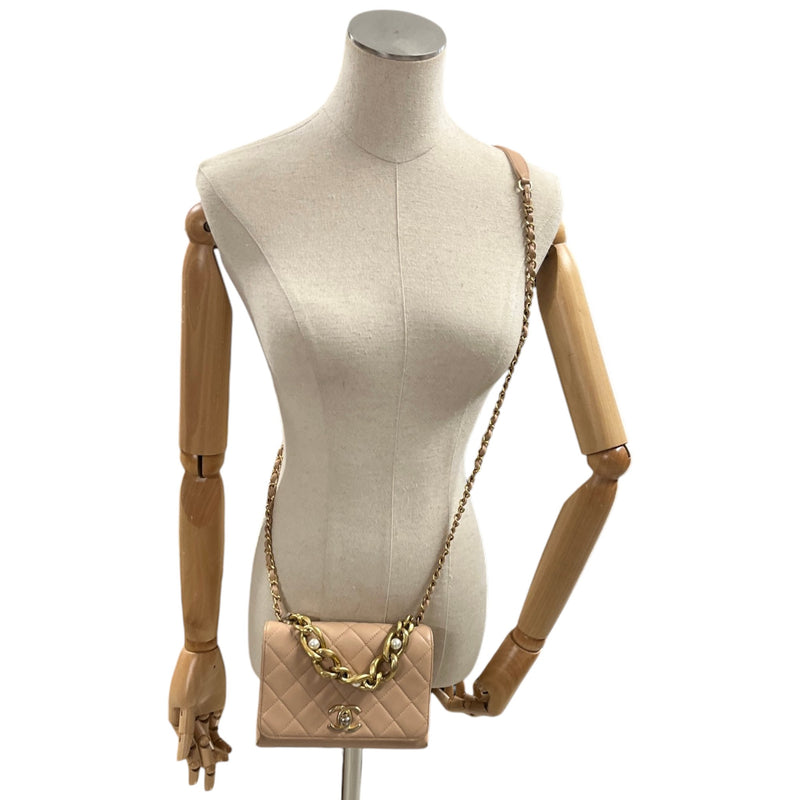 Women's Cc Pearl Chain Crossbody Flap Bag Pink