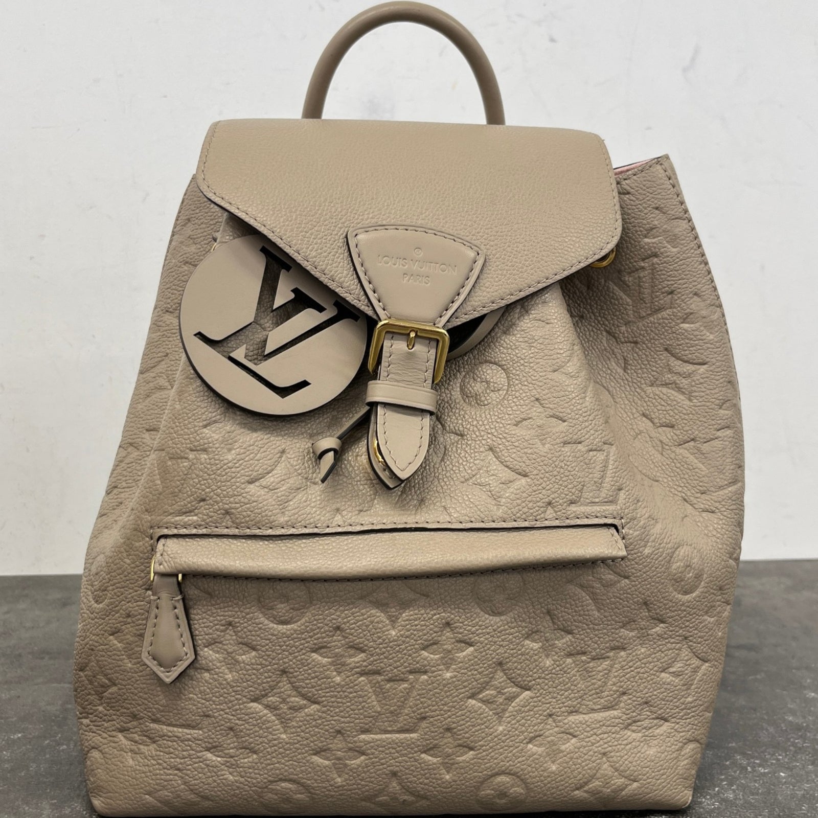 Women's Monogram Empreinte Montsouris Backpack Beige - Photo 16