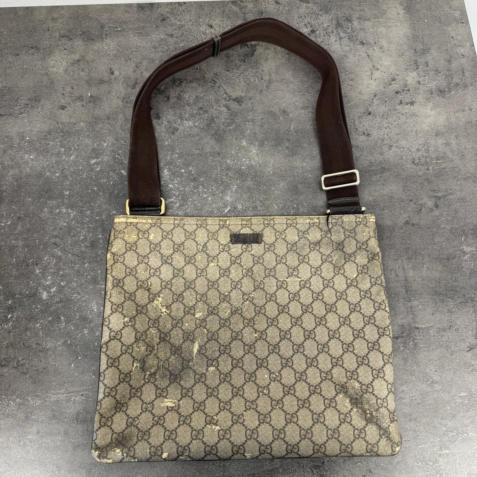 Men's Gg Supreme Bag Beige - Photo 16