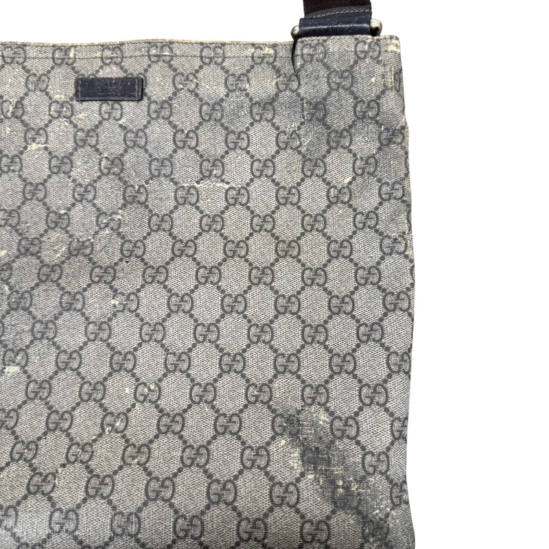 Men's Gg Supreme Bag Beige