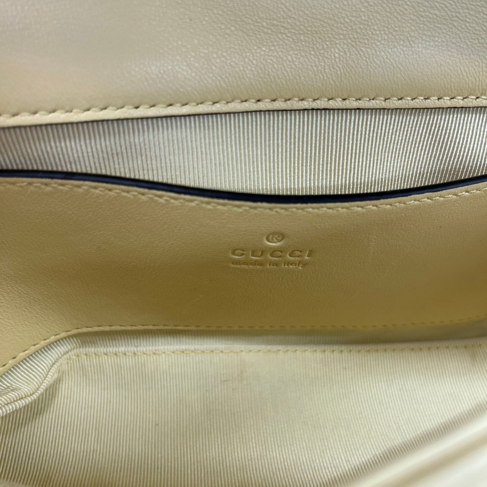 Women's Small Gg Marmont Crossbody Bag Yellow - Photo 11