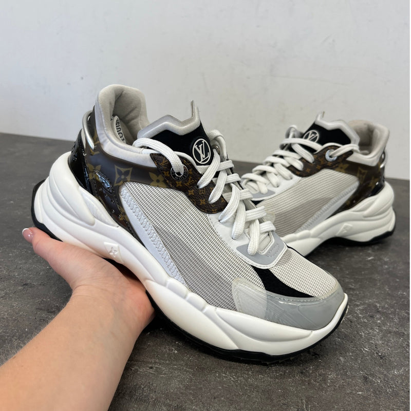 Women's Monogram Run 55 Low Trainers White Size EU 38 / UK 5