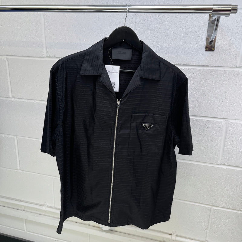 Men's Re Nylon Plaque Logo Shirt Black Size L