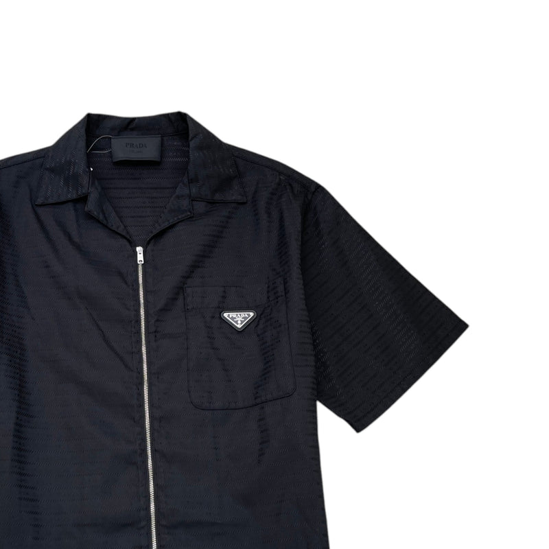Men's Re Nylon Plaque Logo Shirt Black Size L