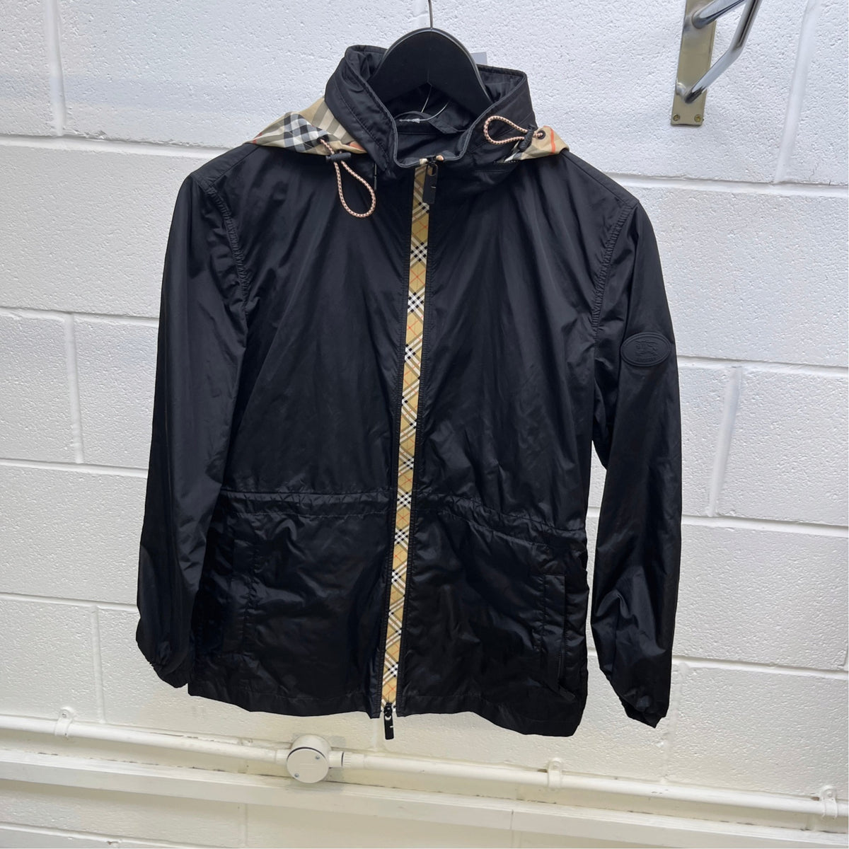 Men's Checked Hood Windbreaker Black Size XS - Photo 10
