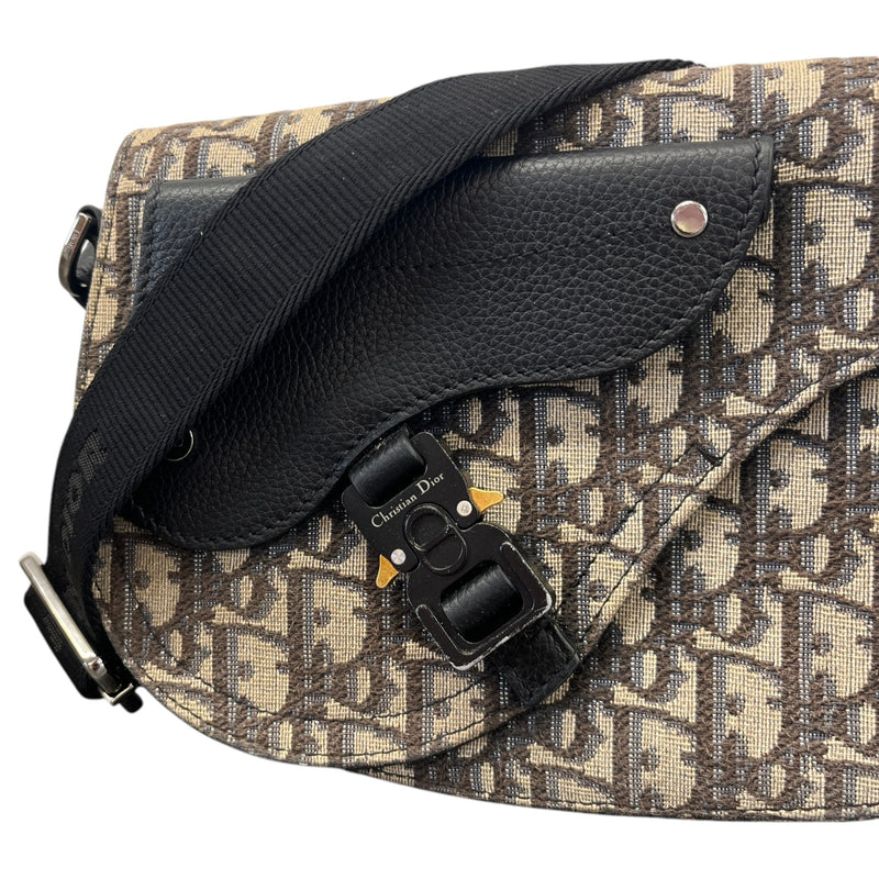 Men's Oblique Saddle Messenger Bag Beige