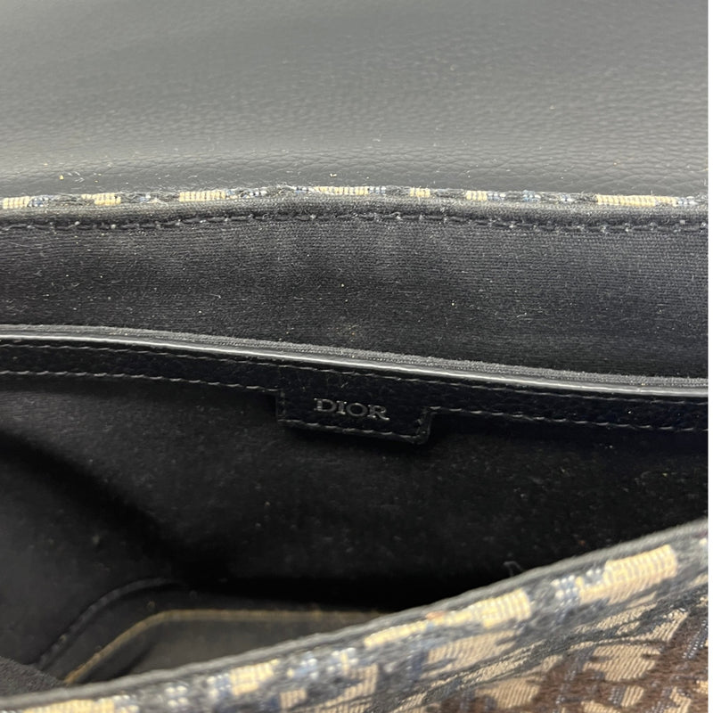 Men's Oblique Saddle Messenger Bag Beige