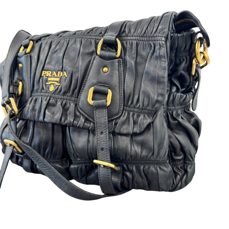 Women's Nappa Gaufre Messenger Bag Black