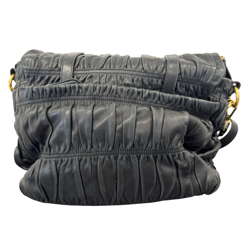Women's Nappa Gaufre Messenger Bag Black