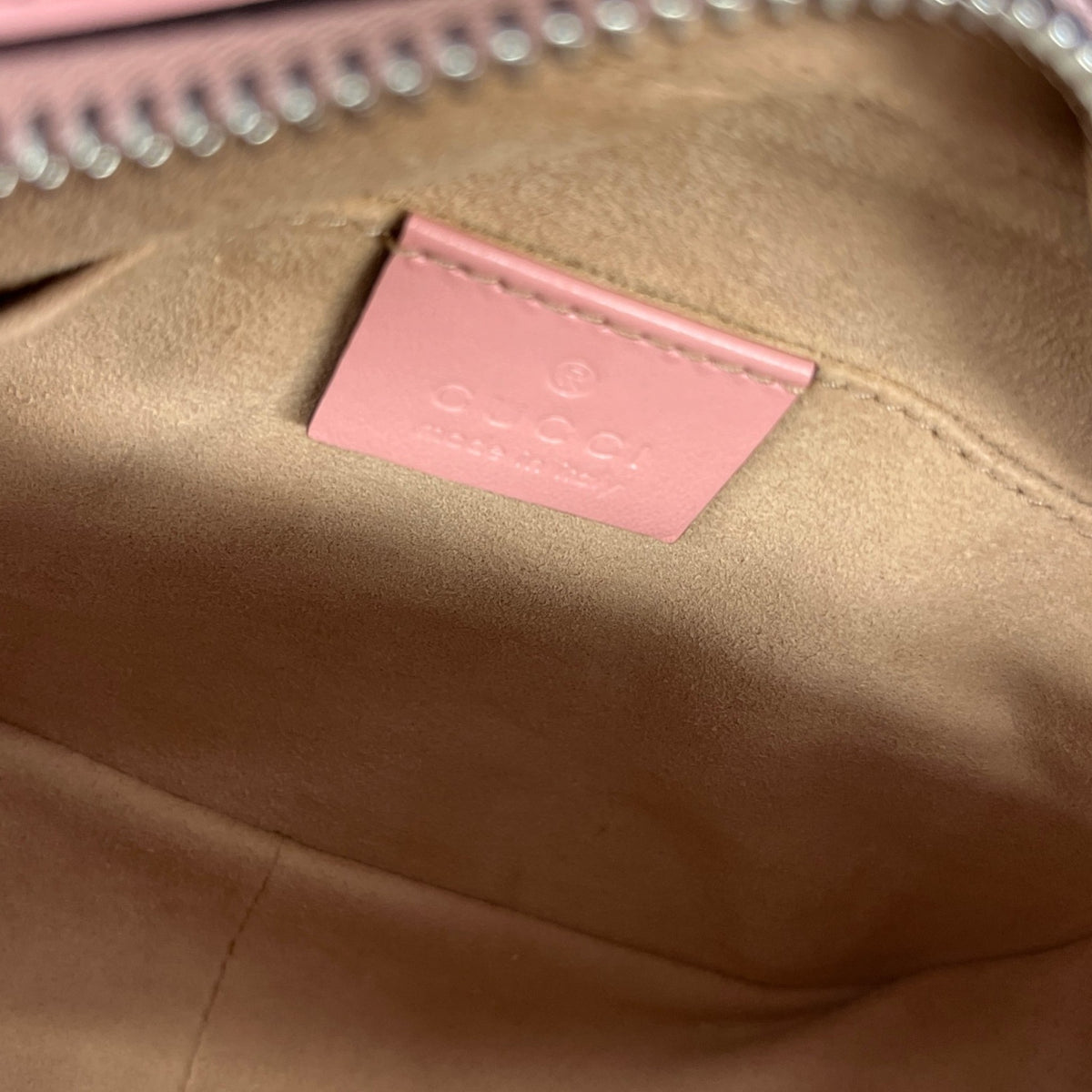 Women's Small GG Marmont Camera Crossbody Bag Pink - Photo 11