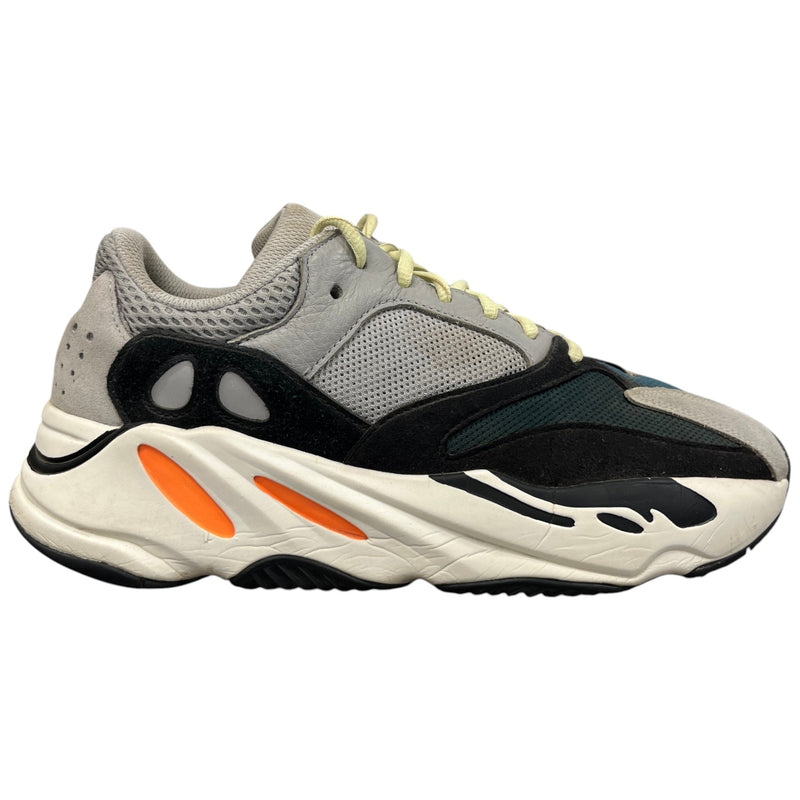 Men's Boost 700 Wave Runner Low Trainers Grey Size EU 43.5 / UK 9.5