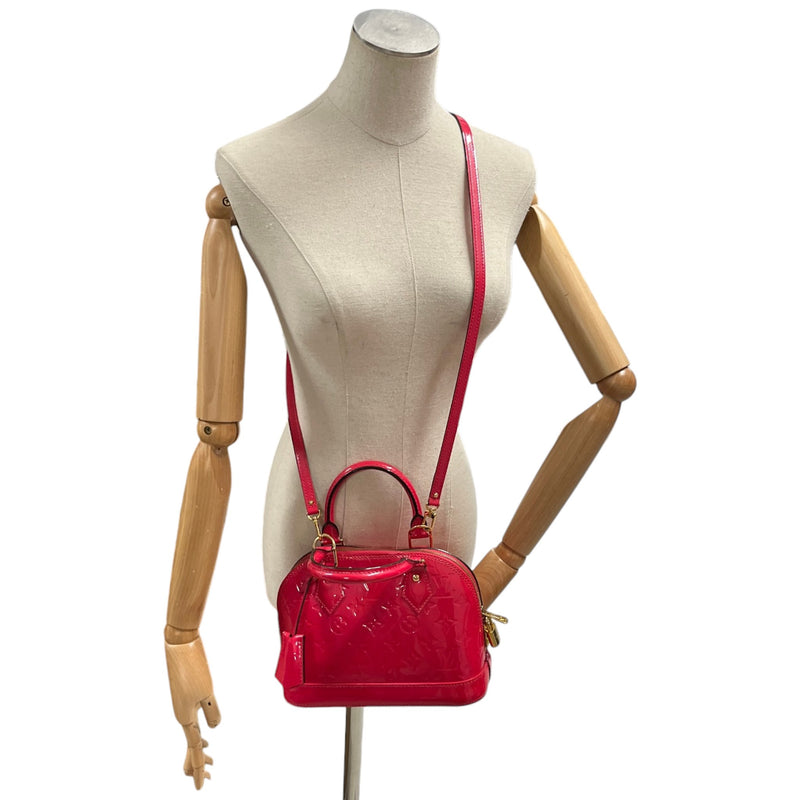 Women's Monogram Vernis Alma BB Handbag Pink