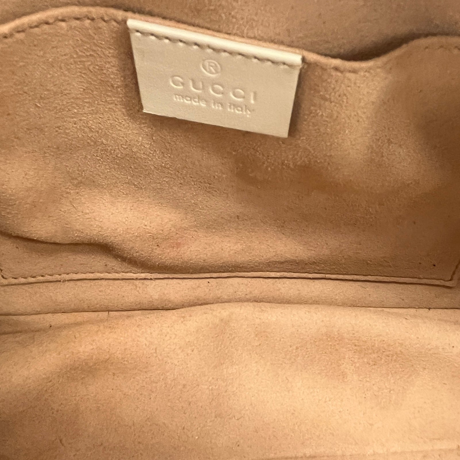 Women's Gg Marmont Bag Cream - Photo 12