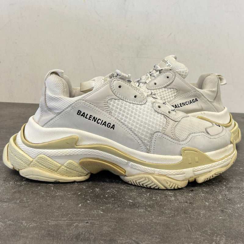 Men's Triple S Low Trainers White Size UK 8 / EU 42