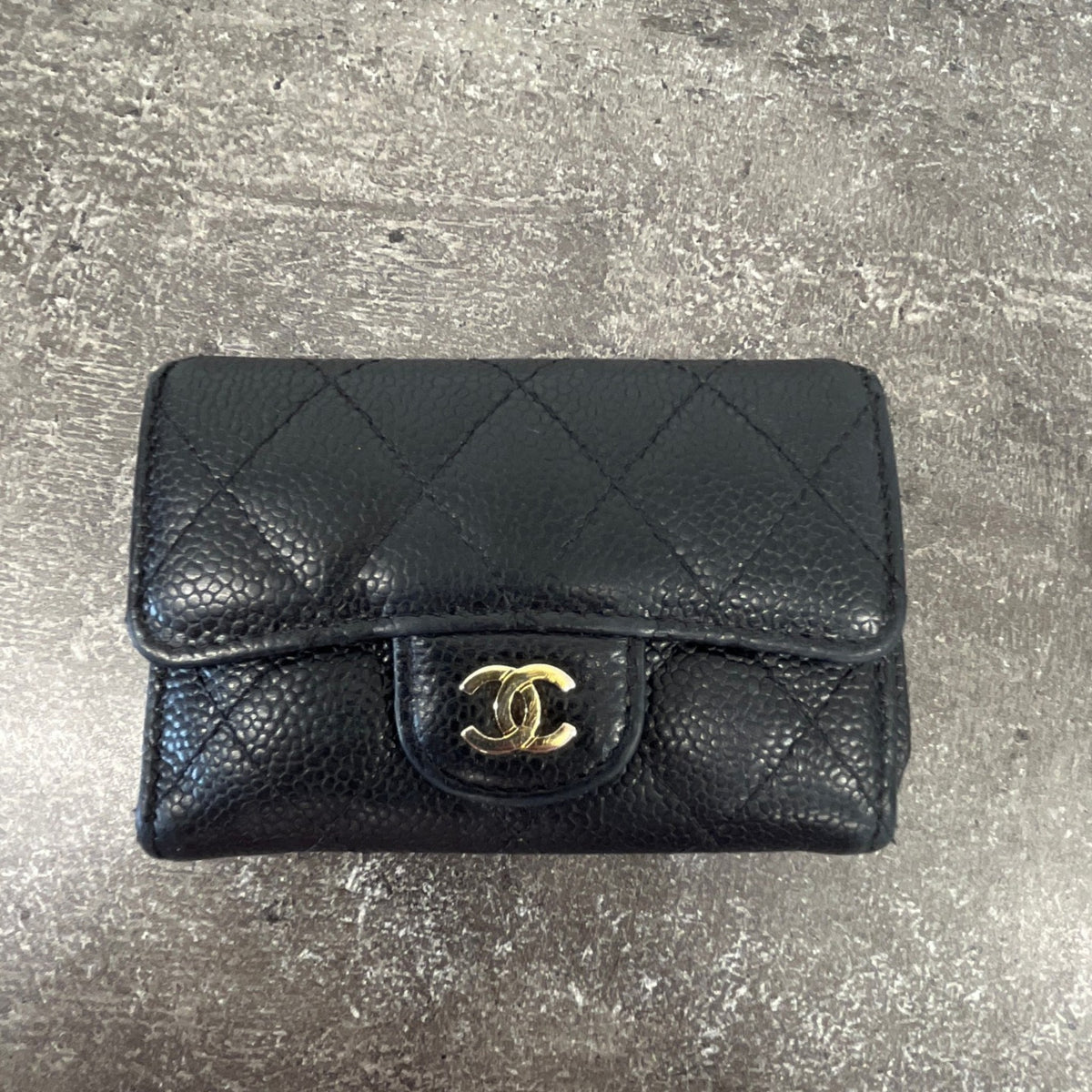 Women's CC Caviar Classic Flap Card Holder Black - Photo 10