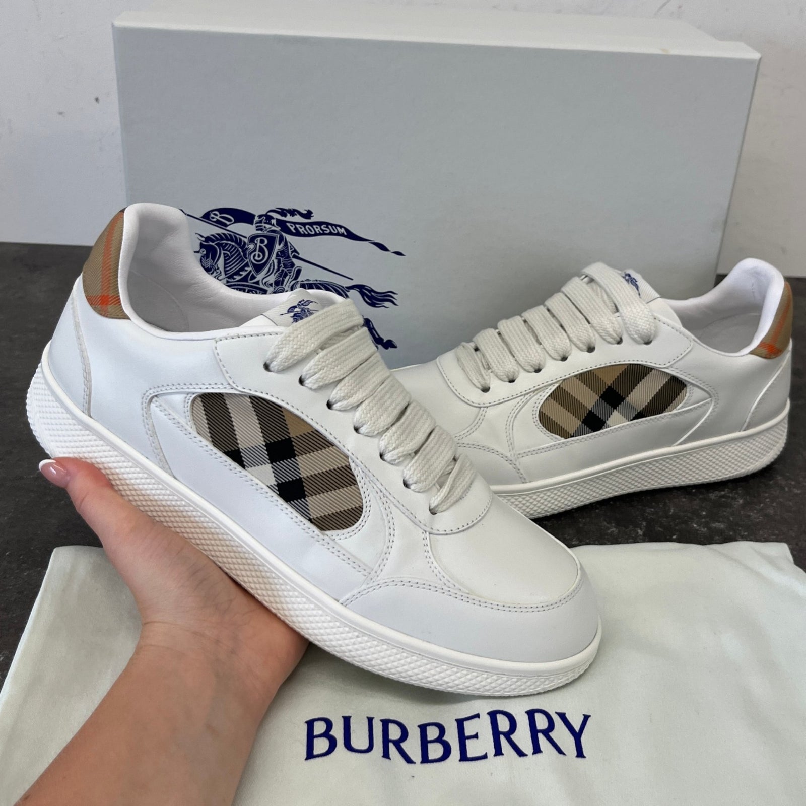 Men's Check Terrace Low Trainers White Size EU 41 / UK 7 - Photo 12