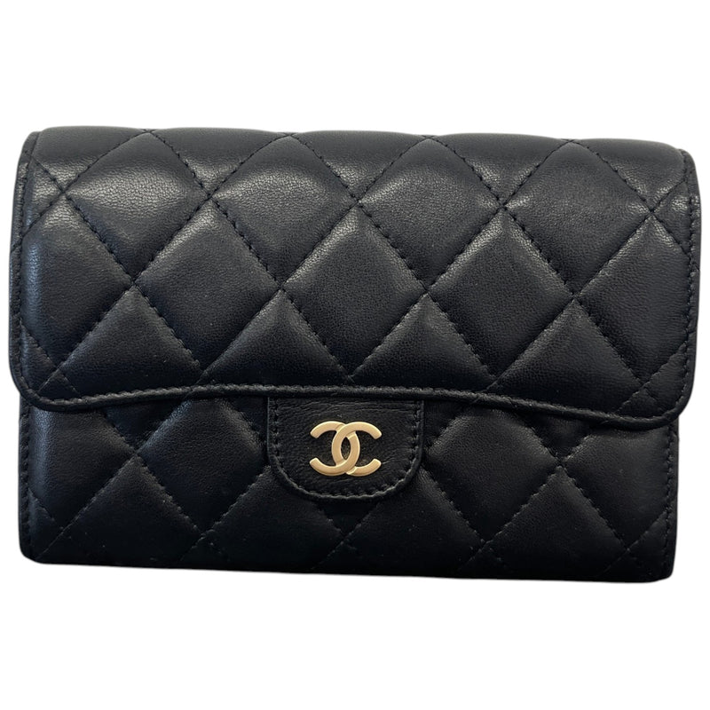 Women's Classic Flap Wallet Black
