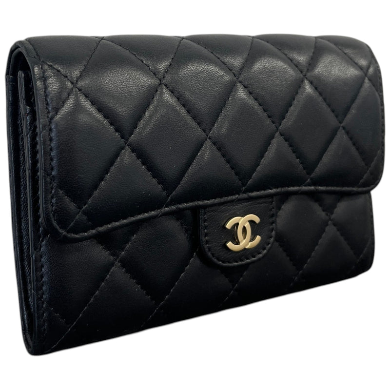 Women's Classic Flap Wallet Black