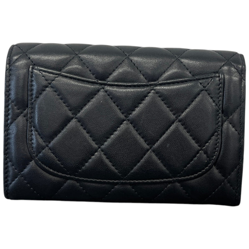 Women's Classic Flap Wallet Black