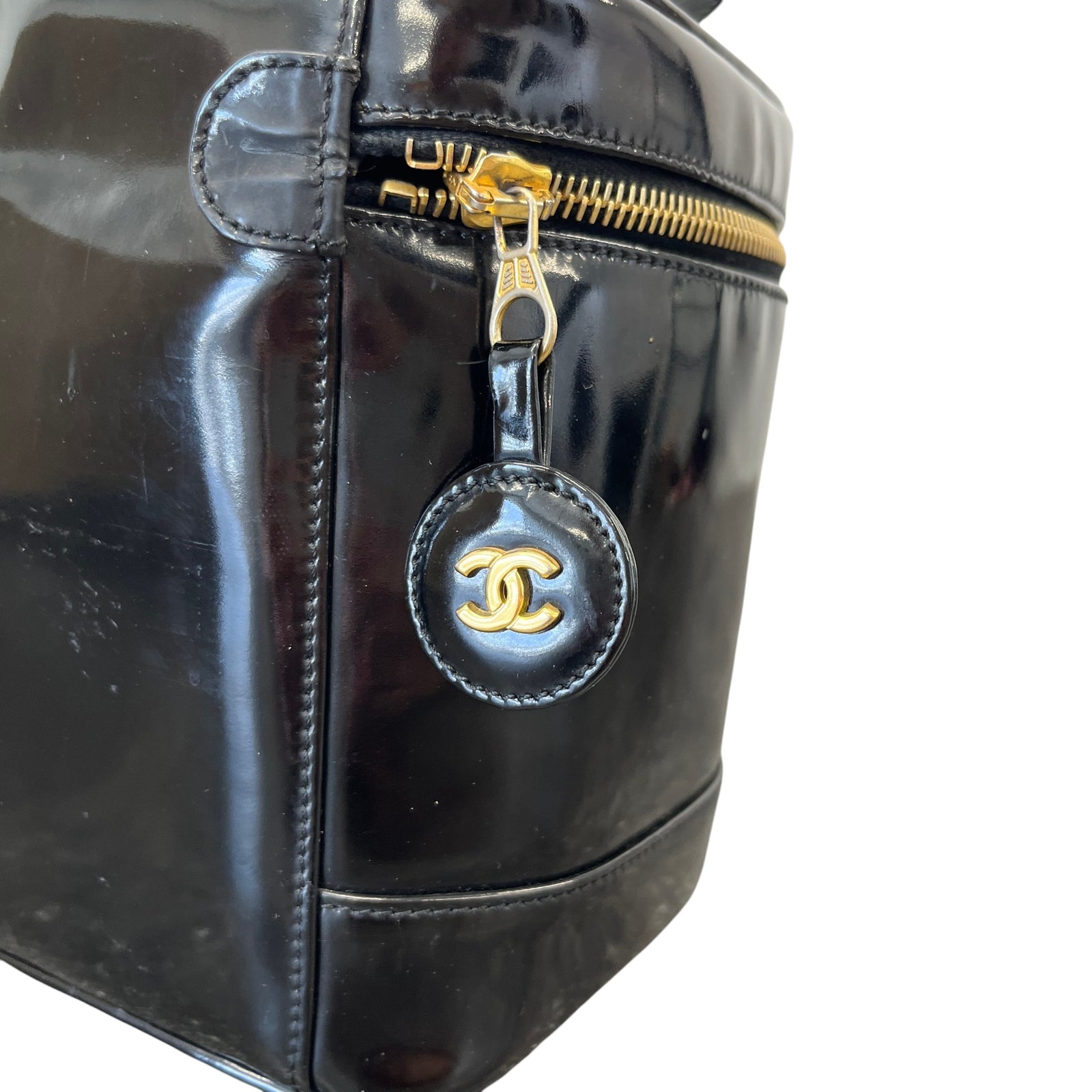 Women's Vintage CC Vanity Handbag Black - Photo 8