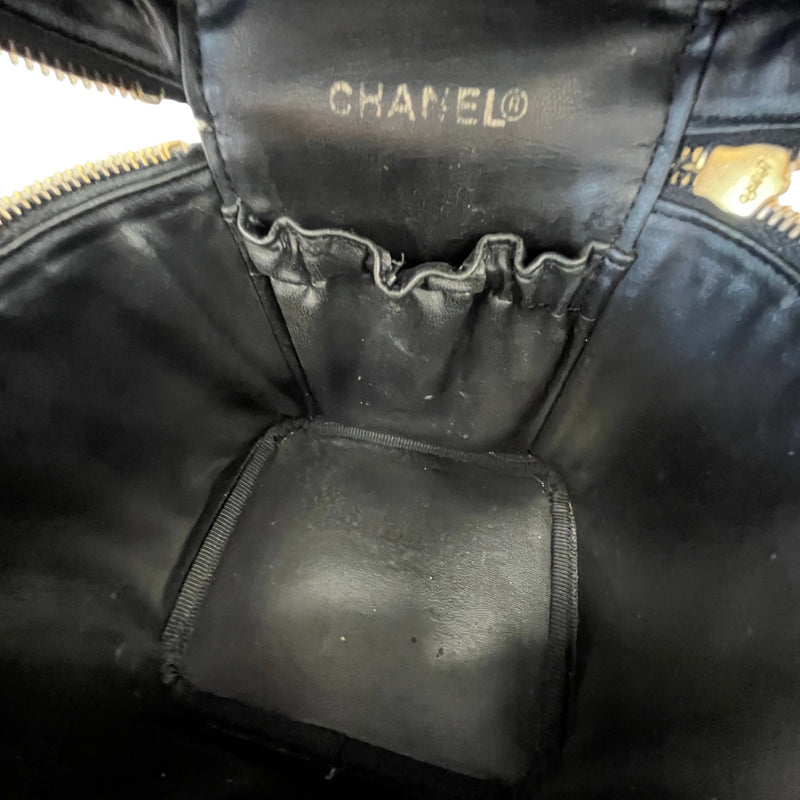 Women's Vintage CC Vanity Handbag Black