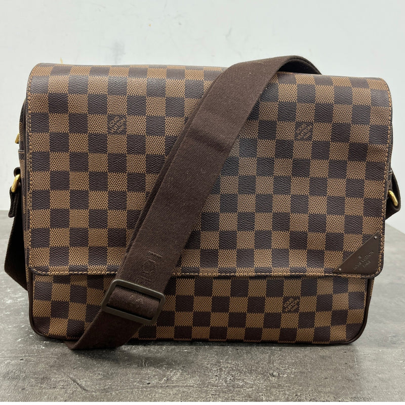 Men's Damier Ebene Shelton Mm Messenger Bag Brown