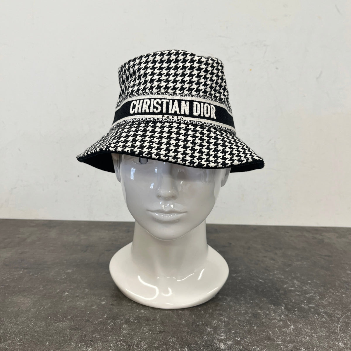 Men's D-Bobby Houndstooth Bucket Hat Black - Photo 8