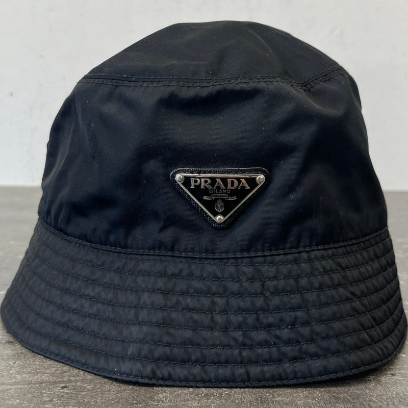 Men's Re-Nylon Plaque Logo Bucket Hat Black Size L